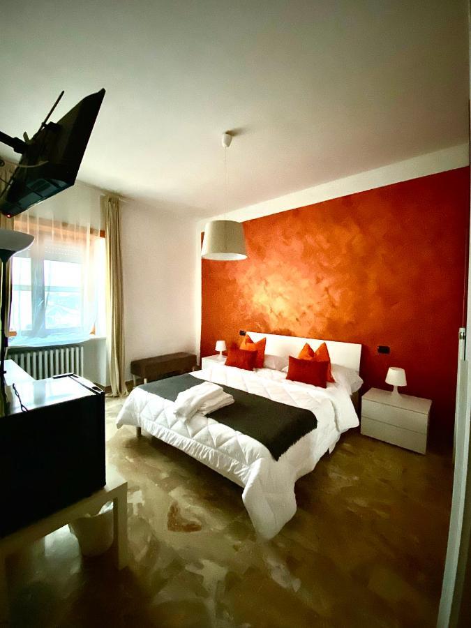 B&B Mo•Si Massa d'Albe Экстерьер фото