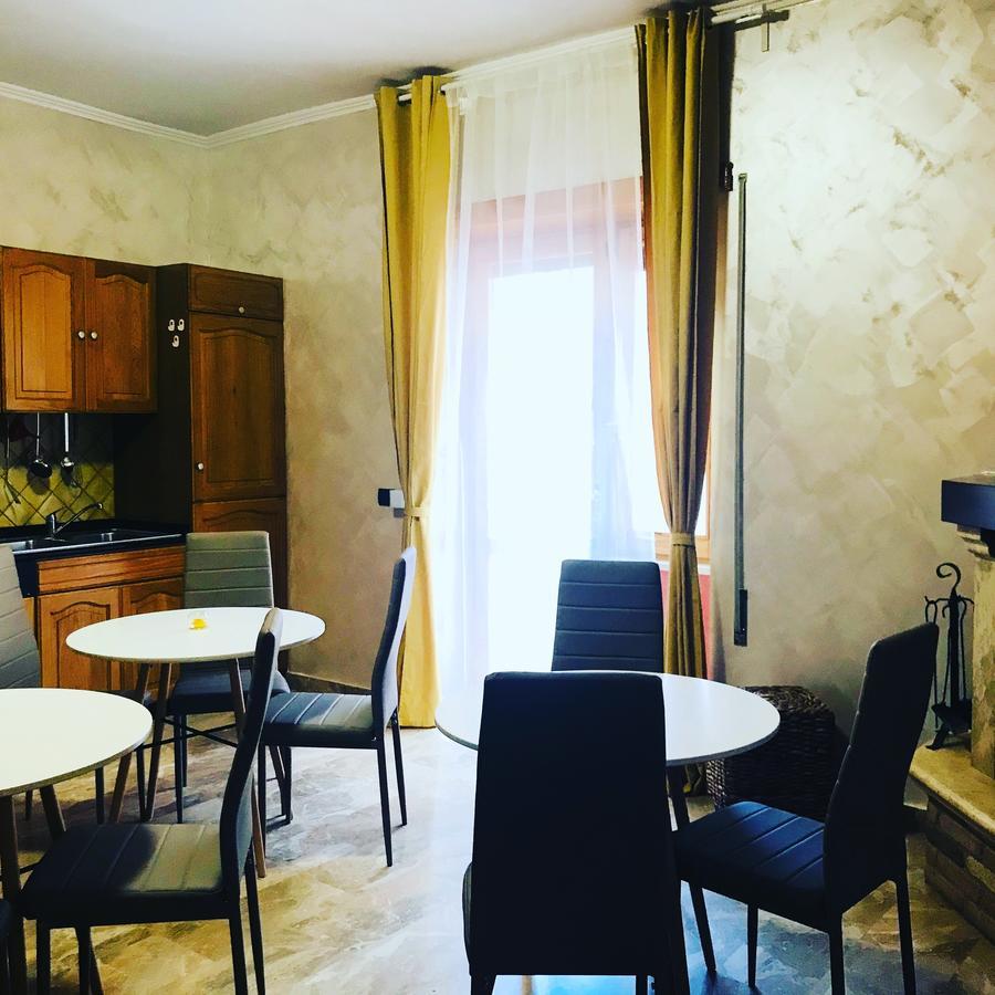 B&B Mo•Si Massa d'Albe Экстерьер фото